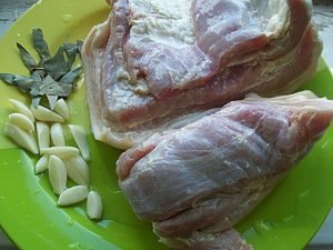 Carne de porc la cuptor (Brisket)