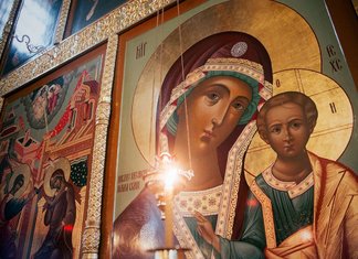 Maldos prie Kazanės Dievo Motinos ikonos