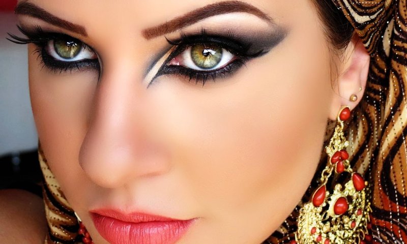 Maquillage arabe