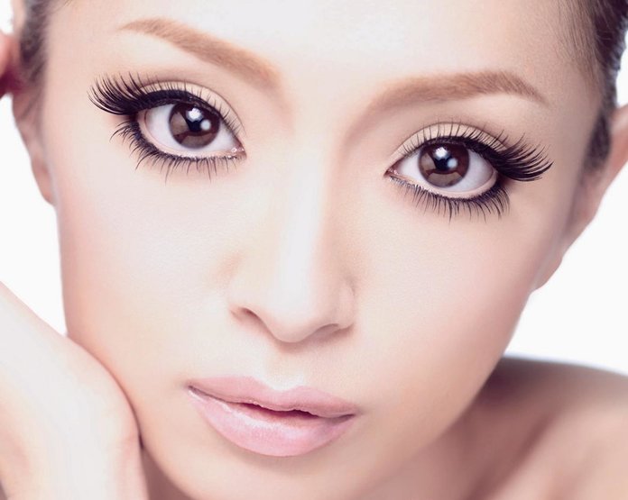 Kenmerken van het aanbrengen van Japanse make-up
