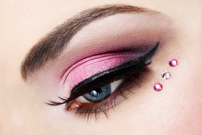 Rožinė katės akis su rhinestones