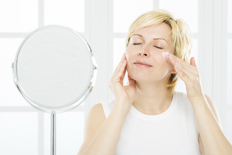 Îngrijire adecvată pentru diferite zone ale feței