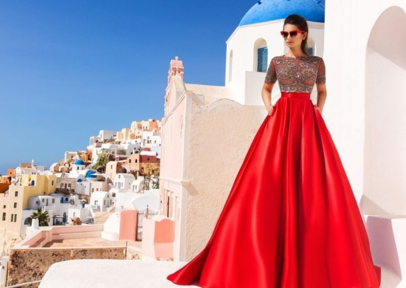 Rochie roșie cu buzunare