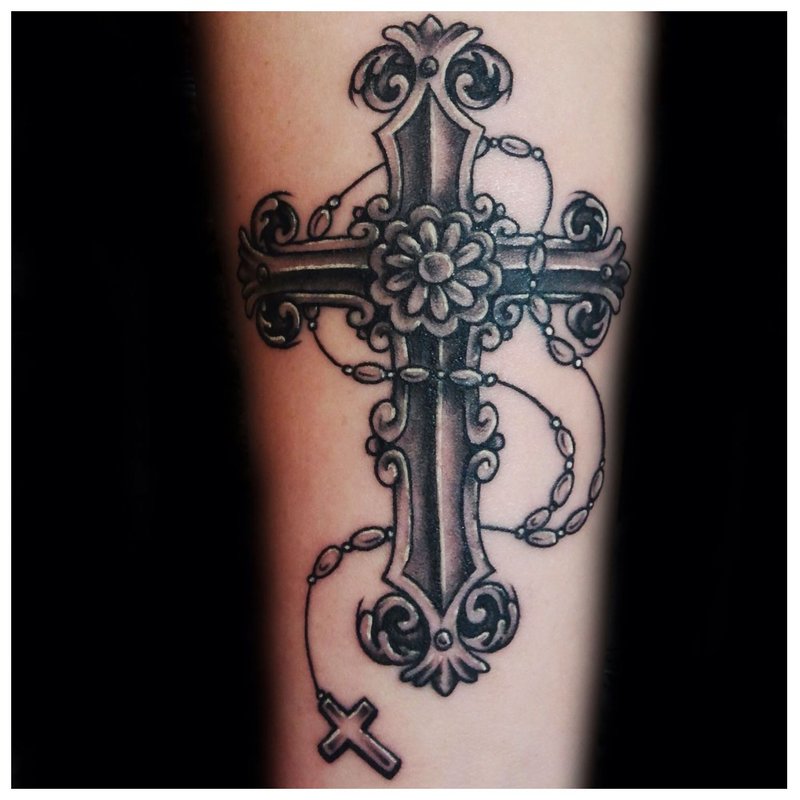 Kryžiaus tatuiruotė