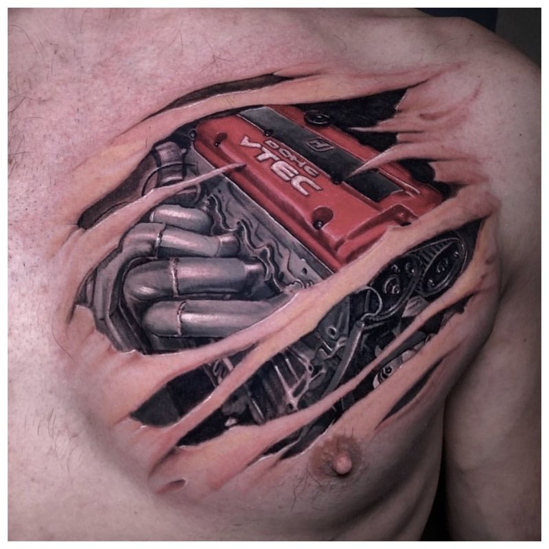 „Cyberpunk“ krūtinės tatuiruotė